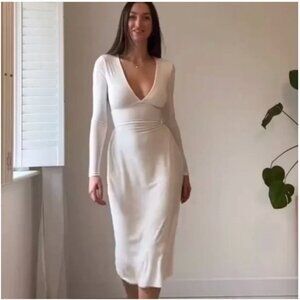 AYM Taylor Dress Womens XS White Long Sleeve V Neck Maxi Bodycon Open Back Party